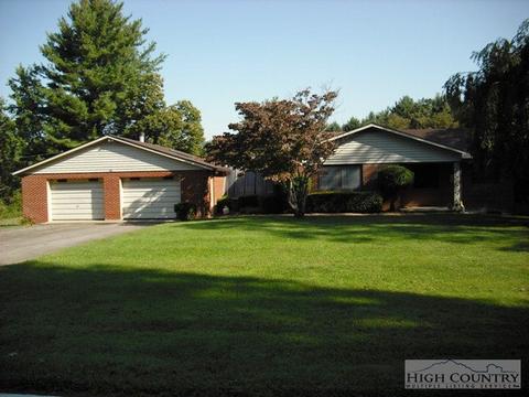 360 Fraser Rd, Sparta, NC 28675 photo 1