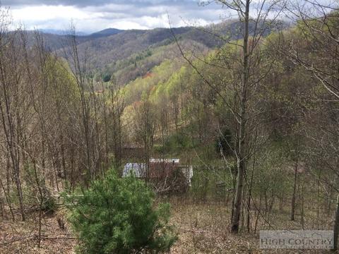 544 Stidhams Rd, Lansing, NC 28643 photo 5