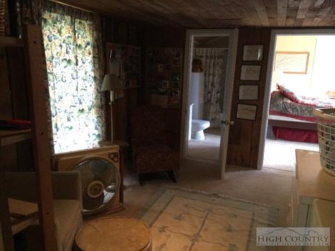 544 Stidhams Rd, Lansing, NC 28643 photo 16