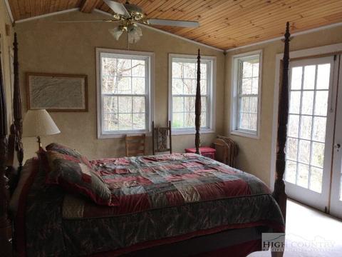 544 Stidhams Rd, Lansing, NC 28643 photo 12
