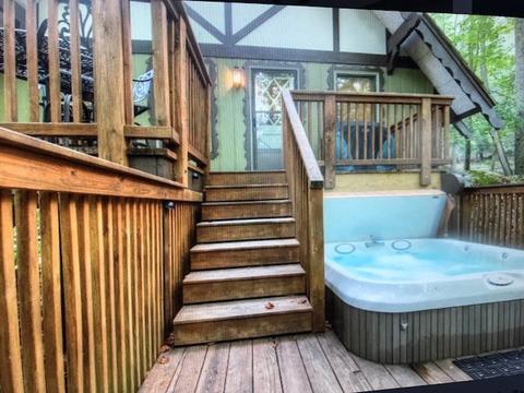 614 Cherry, Boone, NC 28607 photo 1