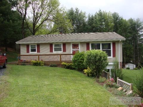 237 Knollview Dr, Jefferson, NC 28640 photo 1