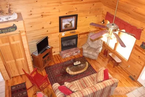 152 Green Meadows Dr, Todd, NC 28684 photo 2