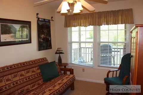 152 Green Meadows Dr, Todd, NC 28684 photo 11