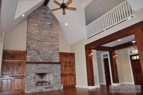 211 Old Bark, Boone, NC 28607 photo 3