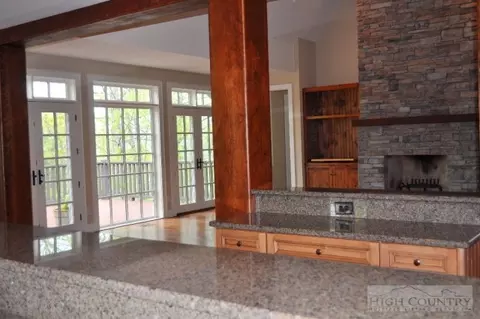 211 Old Bark, Boone, NC 28607 photo 10