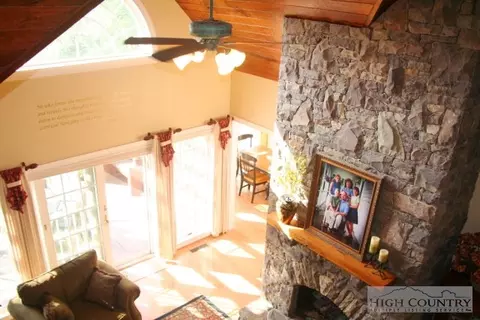 168 Laurel Fork Rd, Vilas, NC 28692 photo 2