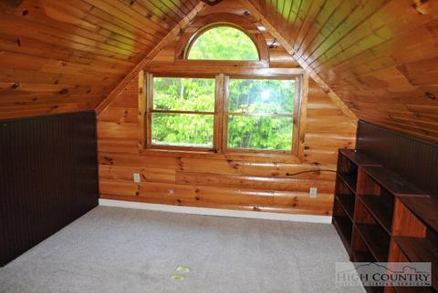 530 Ivy Ridge Rd, Deep Gap, NC 28618 photo 3