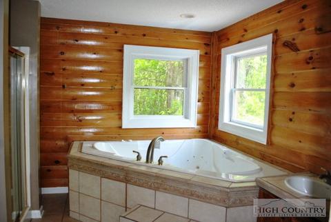 530 Ivy Ridge Rd, Deep Gap, NC 28618 photo 10