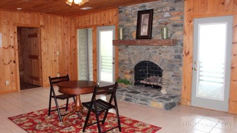 162 Summit Dr, Todd, NC 28684 photo 17
