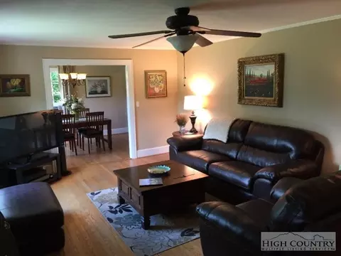 117 Thomas St, Jefferson, NC 28640 photo 10