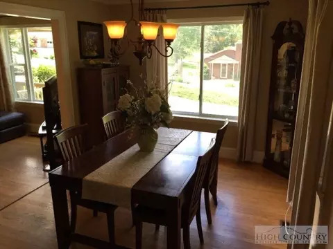 117 Thomas St, Jefferson, NC 28640 photo 14