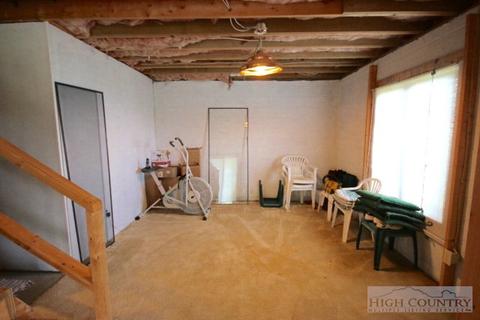 160 Snow Cloud Dr, Seven Devils, NC 28604 photo 26