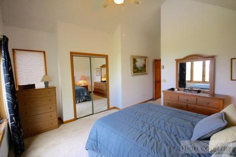 160 Snow Cloud Dr, Seven Devils, NC 28604 photo 20