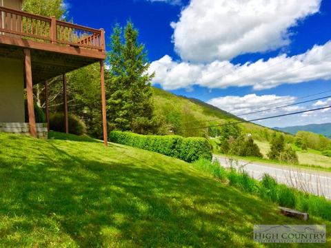 160 Snow Cloud Dr, Seven Devils, NC 28604 photo 33