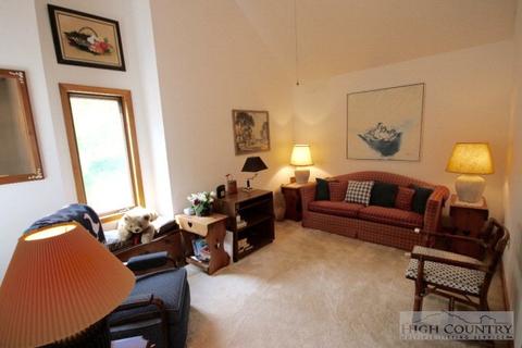 160 Snow Cloud Dr, Seven Devils, NC 28604 photo 15