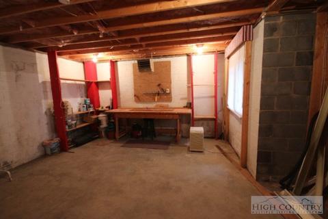 160 Snow Cloud Dr, Seven Devils, NC 28604 photo 29