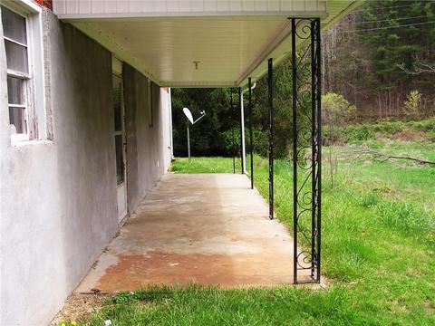 142 Ivan Trivett Rd, Vilas, NC 28692 photo 17