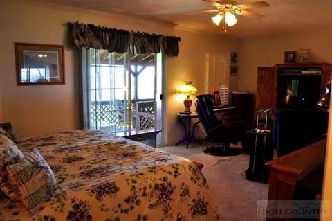 154 Smokey Bear Ln, Deep Gap, NC 28618 photo 15