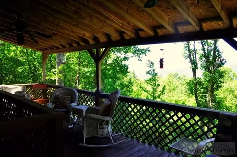 154 Smokey Bear Ln, Deep Gap, NC 28618 photo 3