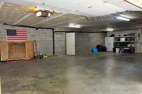 154 Smokey Bear Ln, Deep Gap, NC 28618 photo 30