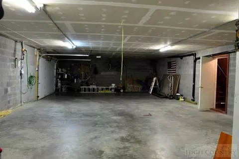 154 Smokey Bear Ln, Deep Gap, NC 28618 photo 31