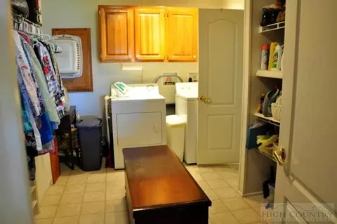 154 Smokey Bear Ln, Deep Gap, NC 28618 photo 19