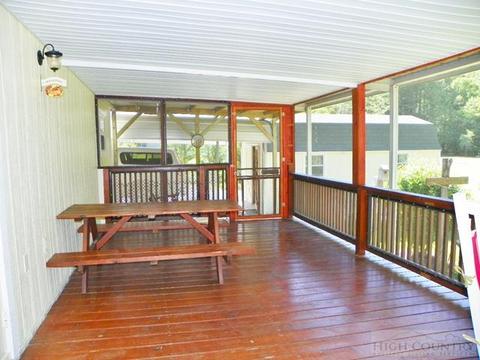 438 Jakes Mountain Rd, Deep Gap, NC 28618 photo 8