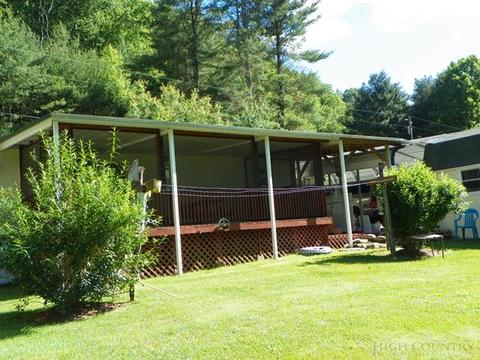 438 Jakes Mountain Rd, Deep Gap, NC 28618 photo 15