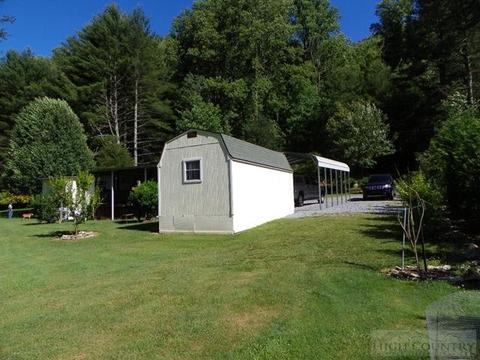 438 Jakes Mountain Rd, Deep Gap, NC 28618 photo 12