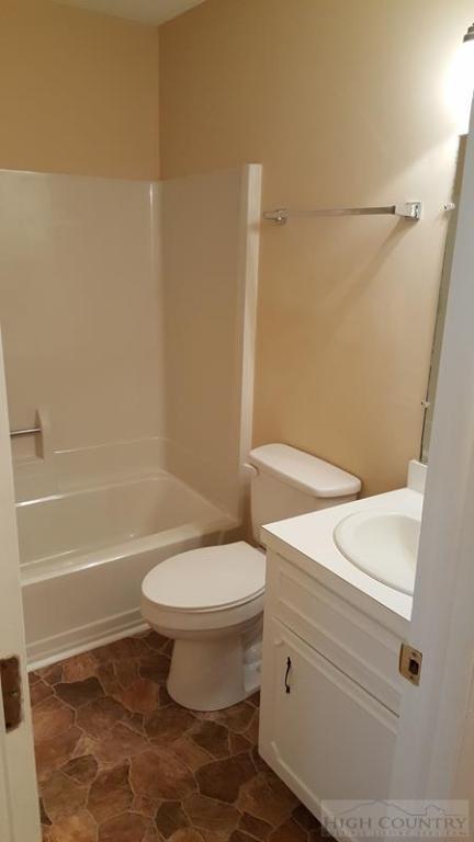 111 Maple Dr, Boone, NC 28607 photo 7