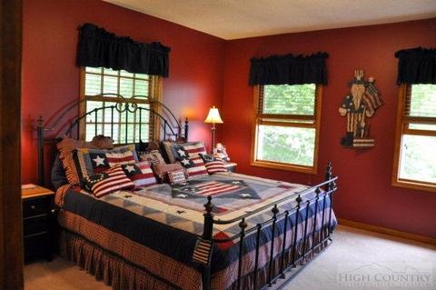 111 Maple Dr, Boone, NC 28607 photo 6