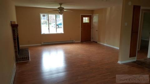 111 Maple Dr, Boone, NC 28607 photo 10