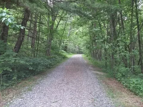 152 Hillside Trl, Deep Gap, NC 28618 photo 18