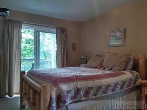 152 Hillside Trl, Deep Gap, NC 28618 photo 5