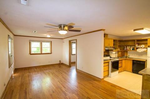 241 Sunset Dr, Boone, NC 28607 photo 3