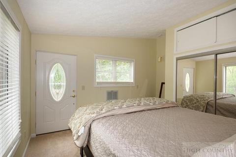 125 Estates Dr, Boone, NC 28607 photo 5