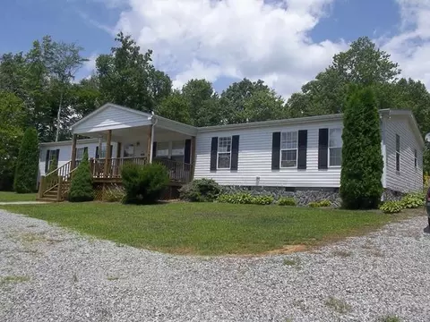 1026 Golf Course Rd, Sparta, NC 28675 photo 27