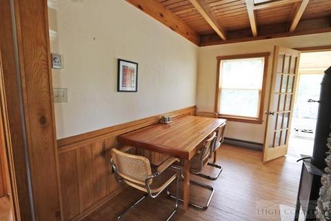 246 Harrison Rd, Boone, NC 28607 photo 3