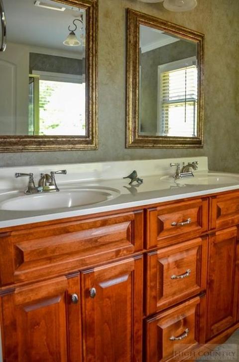 969 Bill Cooper Rd, Crumpler, NC 28617 photo 11