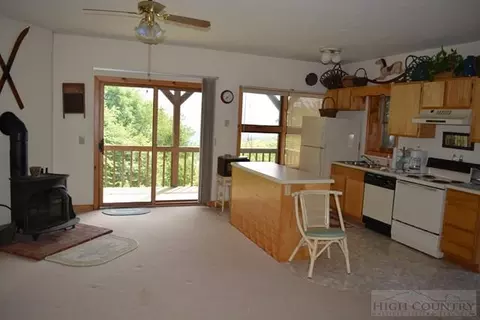 234 Snow Cloud, Seven Devils, NC 28604 photo 10