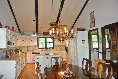 41 Laurel Ln, Roaring Gap, NC 28668 photo 4