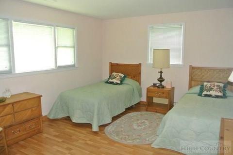 41 Laurel Ln, Roaring Gap, NC 28668 photo 6