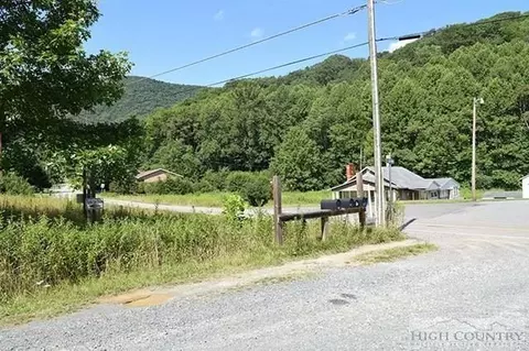 132 Eagles Path, Boone, NC 28607 photo 8
