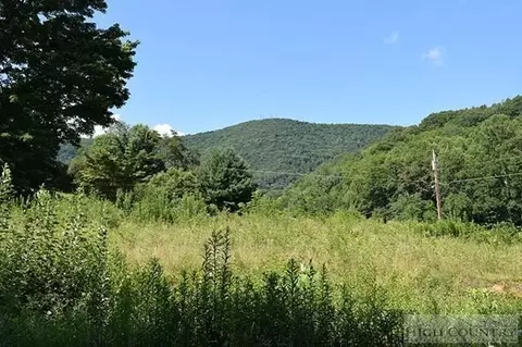 132 Eagles Path, Boone, NC 28607 photo 1