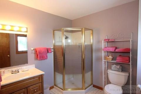751 Wildwood Dr, Deep Gap, NC 28618 photo 8