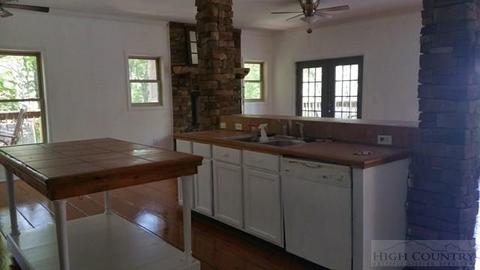606 Tarleton Cir, Boone, NC 28607 photo 12