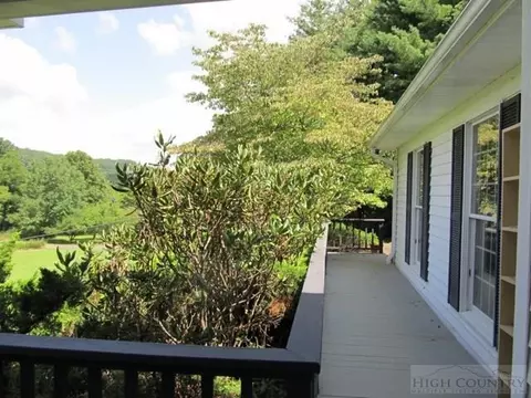 114 Cherry Dr, Jefferson, NC 28640 photo 32