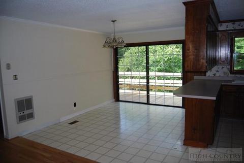 355 Harold Rd, Sparta, NC 28675 photo 9