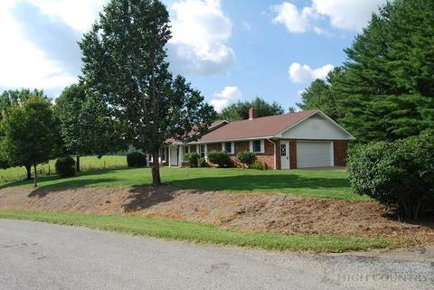 355 Harold Rd, Sparta, NC 28675 photo 2